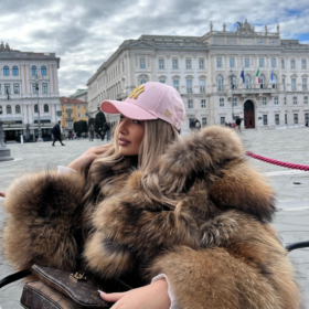 Krznena jakna - Hooded